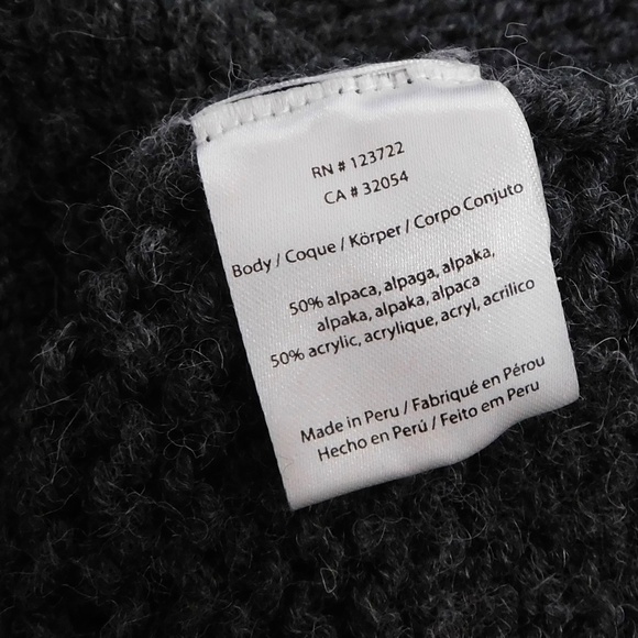 XIRENA Teton Aprés Ski Sweater Alpaca Gray Colorful Stripes Sporty Apres X-Small - Picture 13 of 15